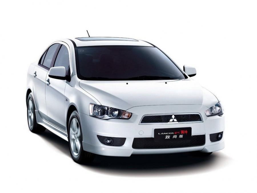  Mitsubishi Lancer EX 2009 года  (CN) (фото 3 из 8)